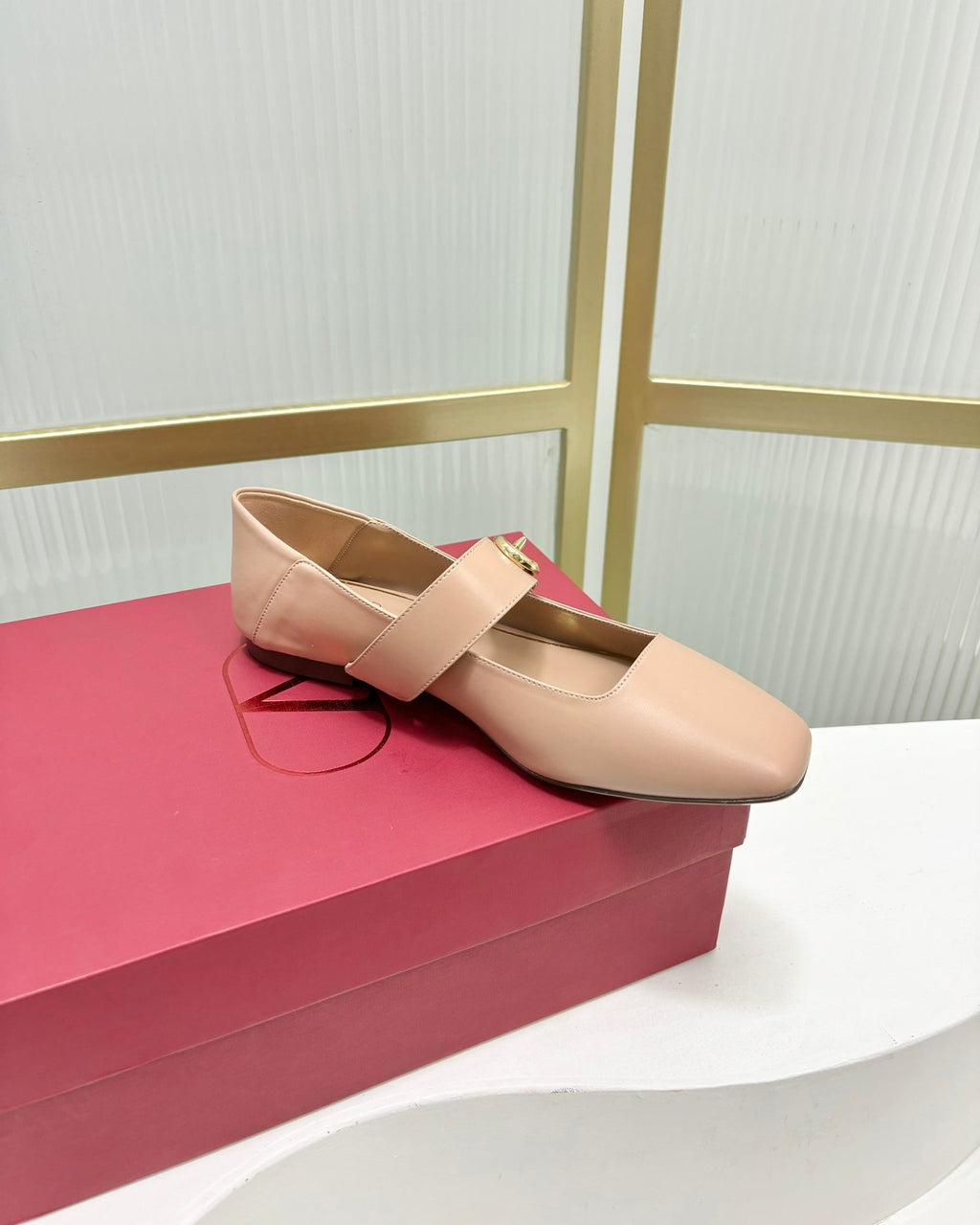 Vlogo Locker Mary-jane Ballerina In Beige Pink Cowhide 843667