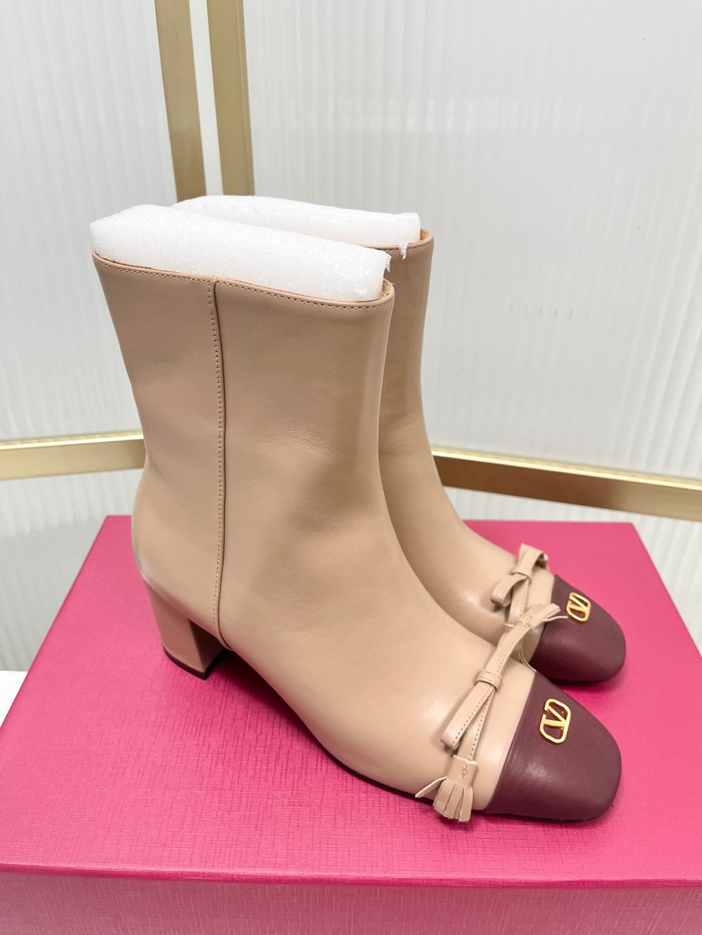 Valentino 2025 Bow Square Toe Zipper Ankle Boot Beige Burgundy Cowhide 549734