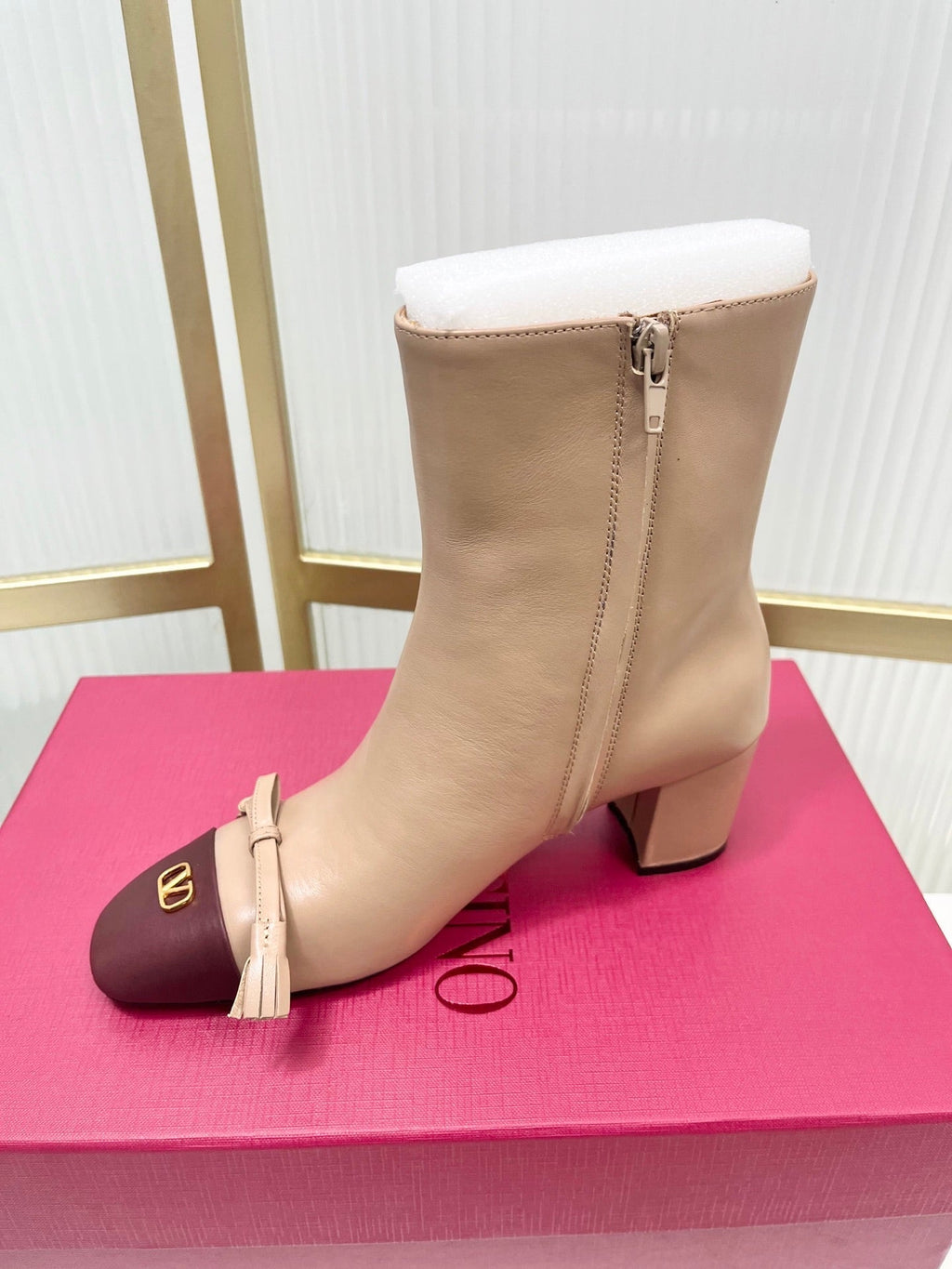 Valentino 2025 Bow Square Toe Zipper Ankle Boot Beige Burgundy Cowhide 549734