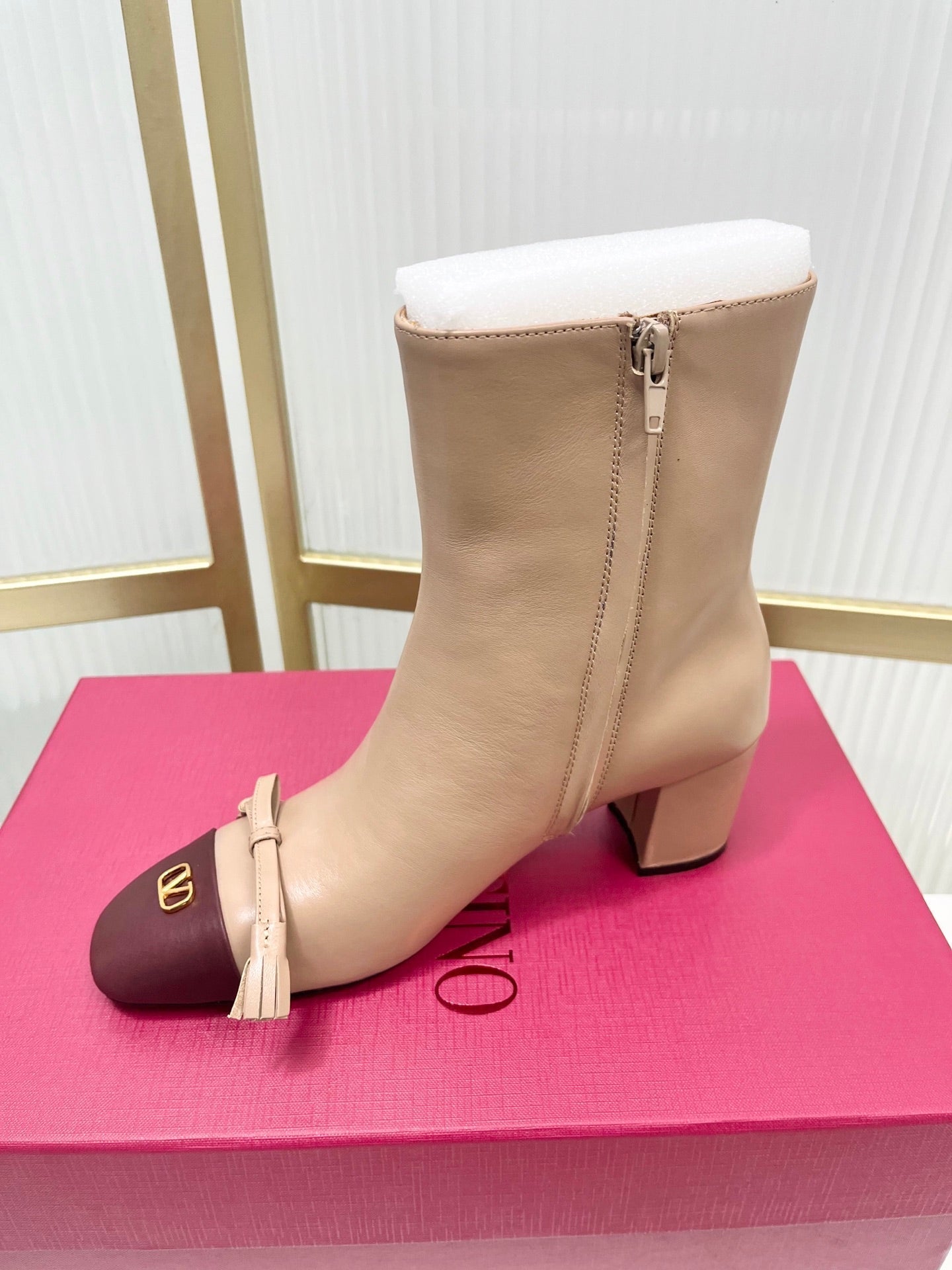 Valentino 2025 Bow Square Toe Zipper Ankle Boot Beige Burgundy Cowhide 549734