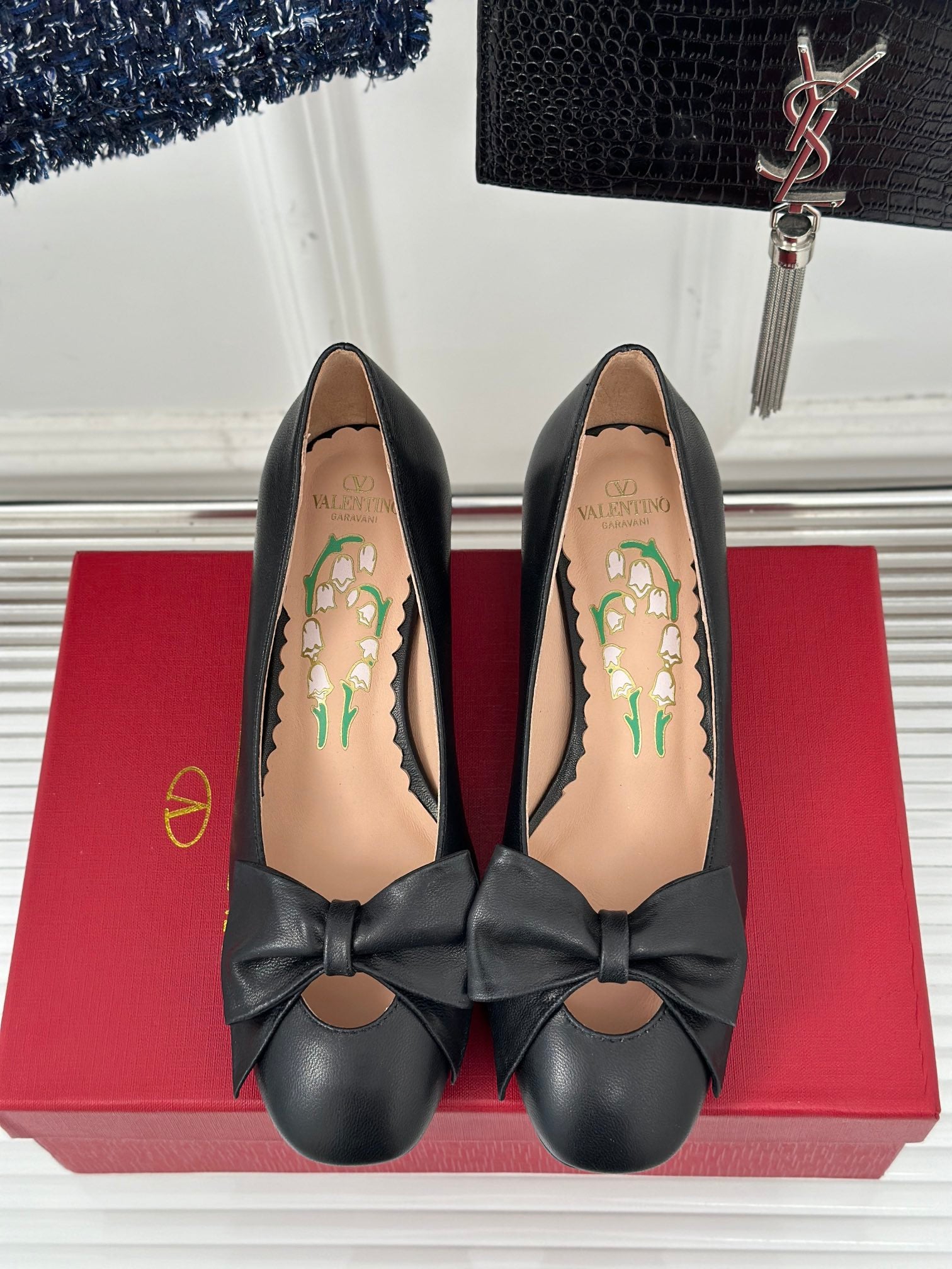 Bowow Pumps In Kidskin 40mm Black Lambskin 989188