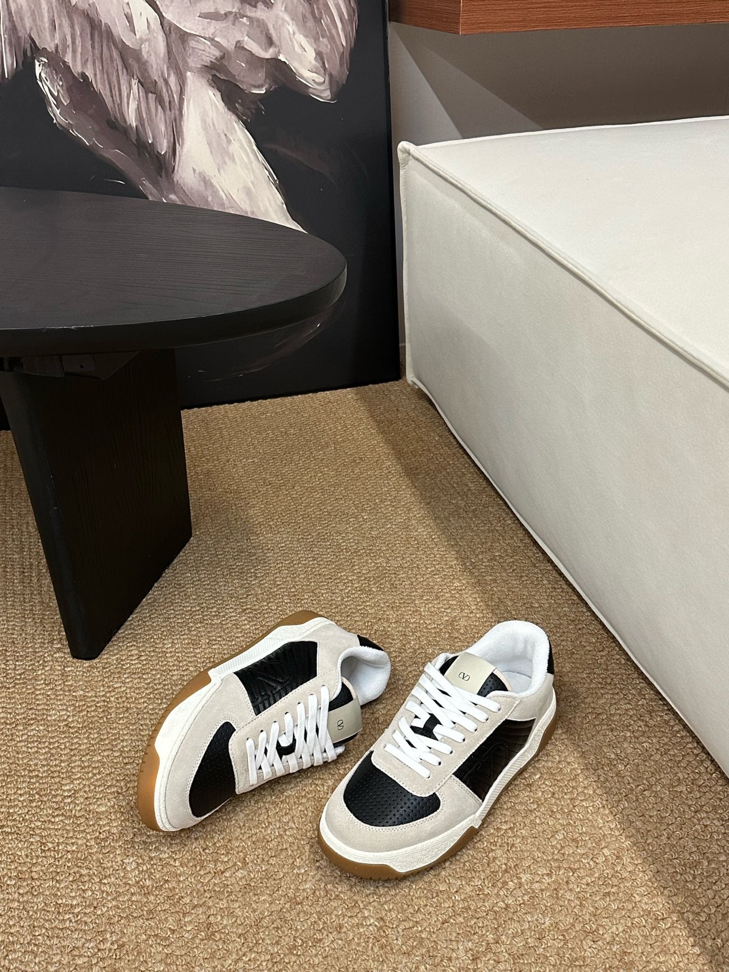 VLogo Upvillage Low-Top Sneakers Black Grey Suede Leather 691442