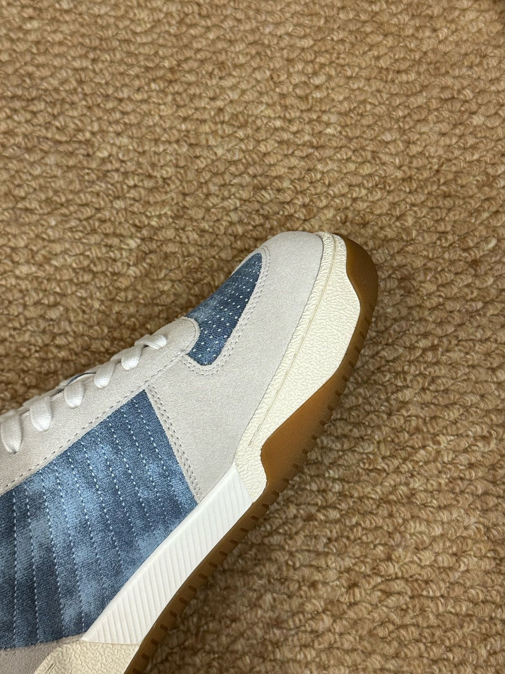 VLogo Upvillage Low-Top Sneakers Blue Grey Suede Denim 691443