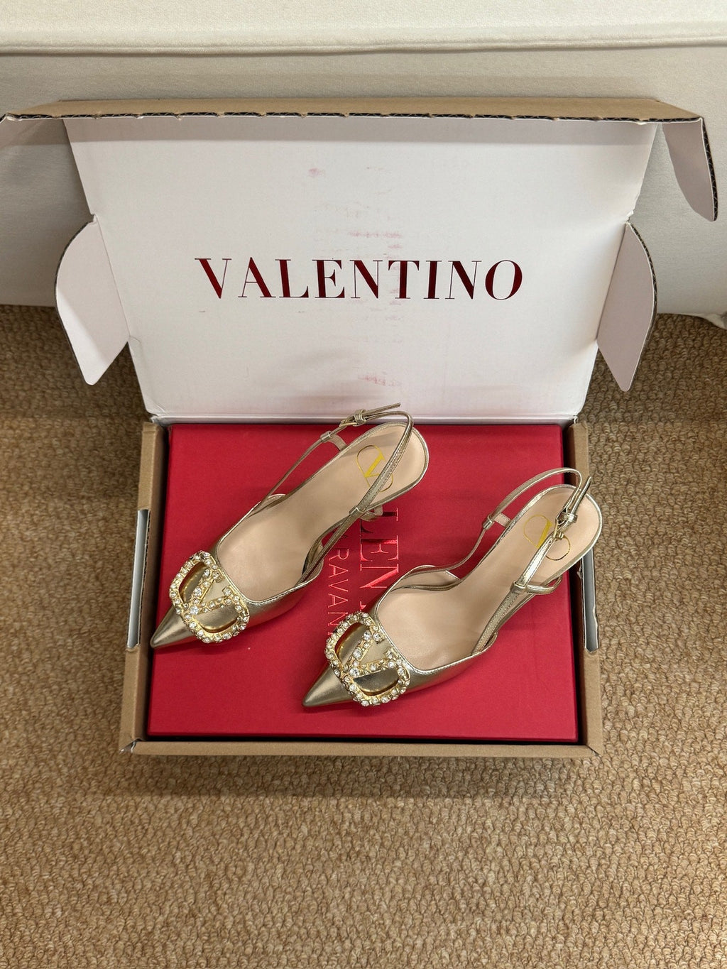 VL 26s High Heel Slingbacks In Metallic Gold Calfskin With Crystal