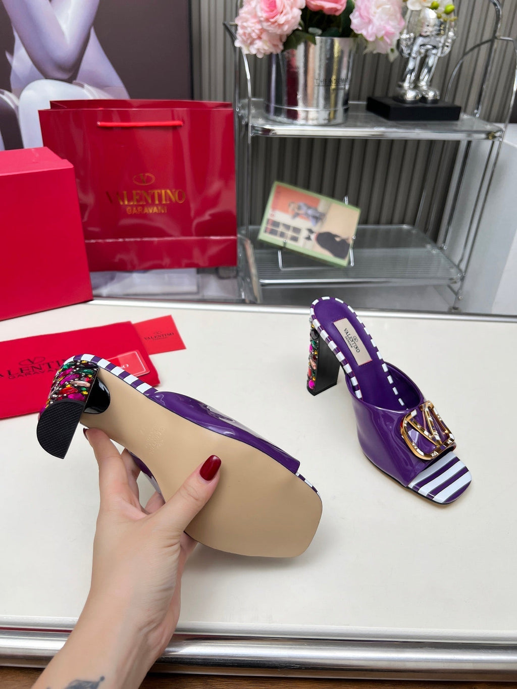 VT Vlogo High-Heeled Sandals 10.5cm Purple White Patent Leather 625763