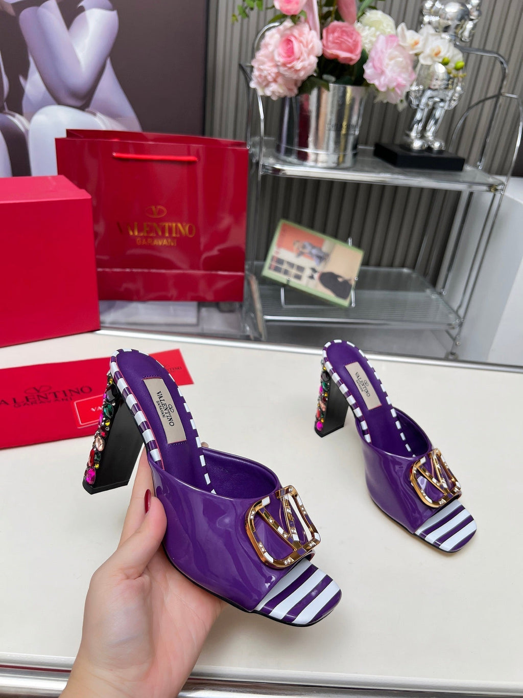 VT Vlogo High-Heeled Sandals 10.5cm Purple White Patent Leather 625763