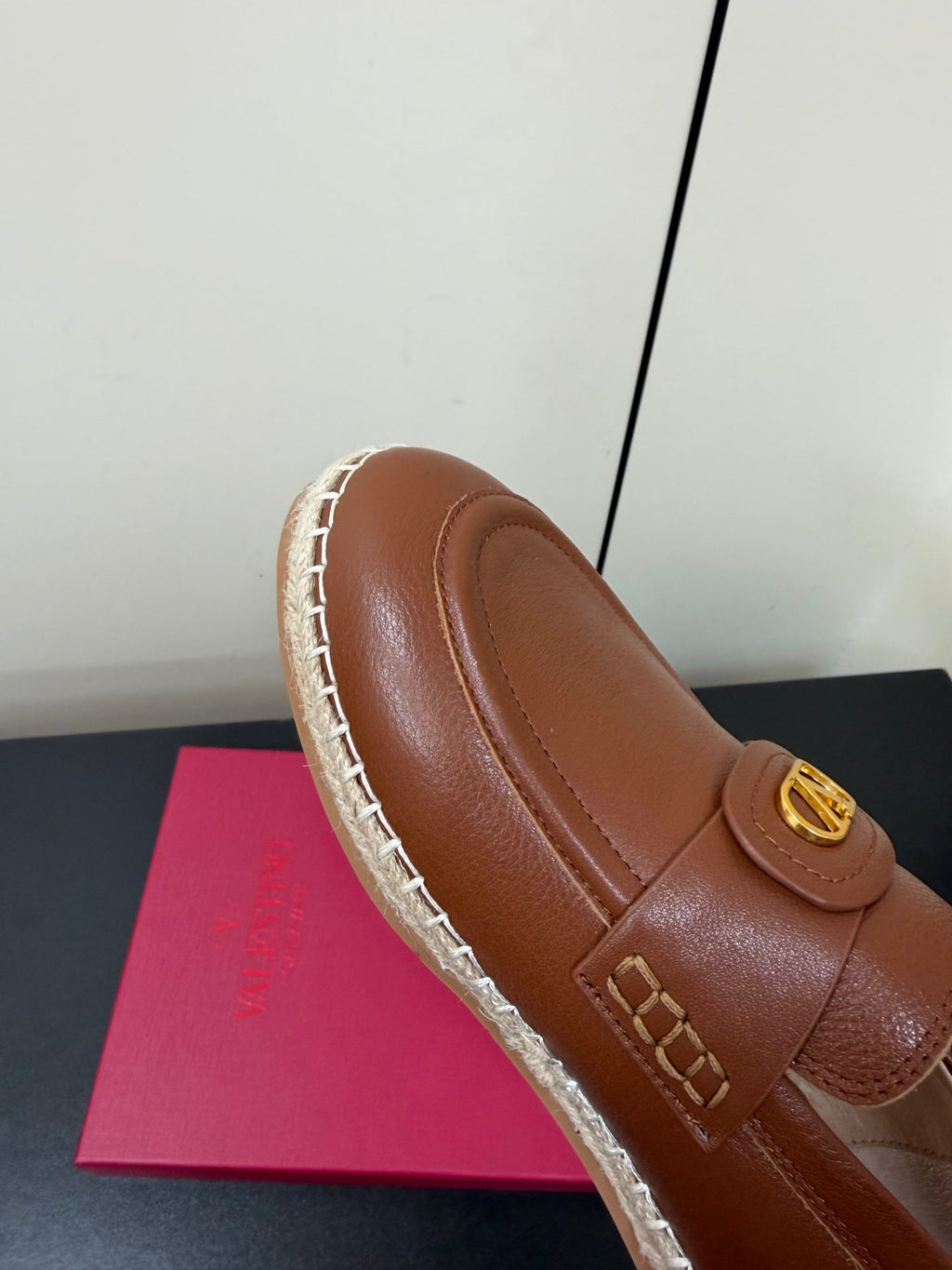 Valen Palm Avenue Loafer Brown Raffia Calfskin 619035