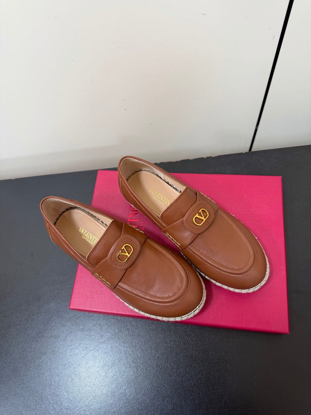 Valen Palm Avenue Loafer Brown Raffia Calfskin 619035