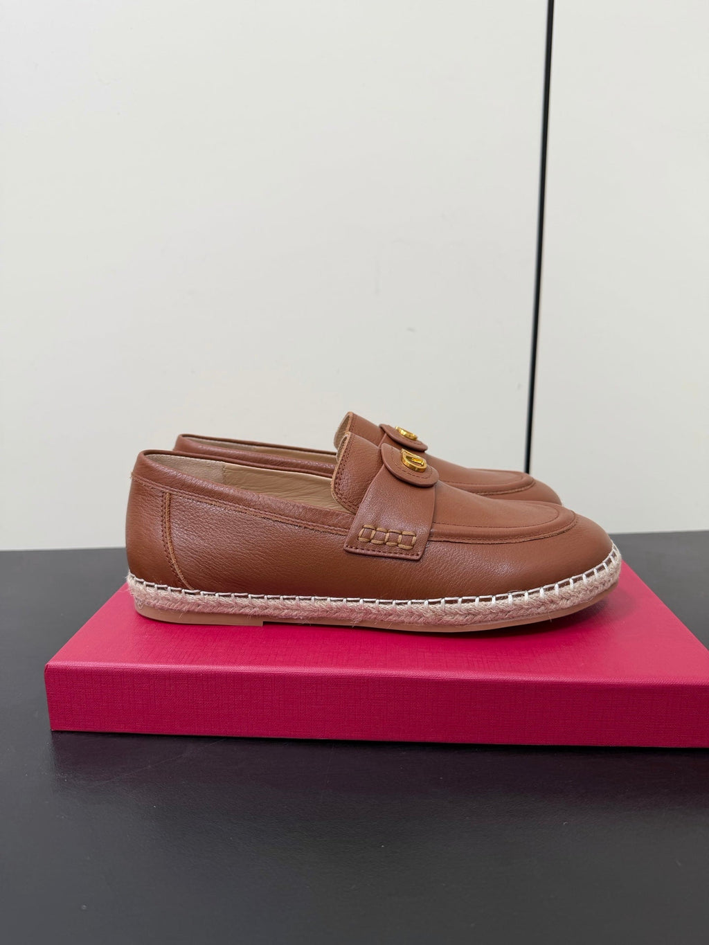 Valen Palm Avenue Loafer Brown Raffia Calfskin 619035