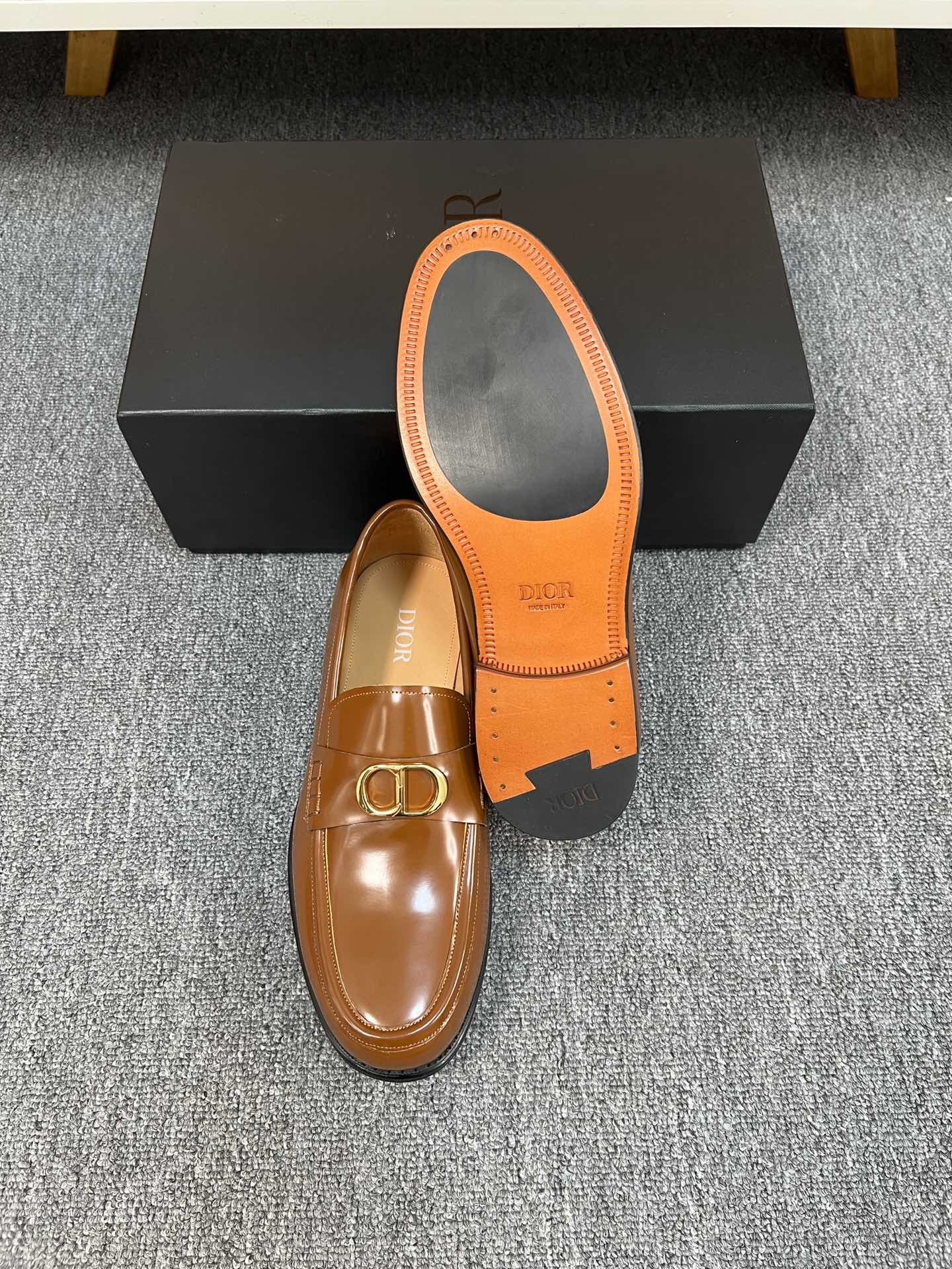CD SYMBOL GRANVILLE LOAFER BRONZE CALFSKIN