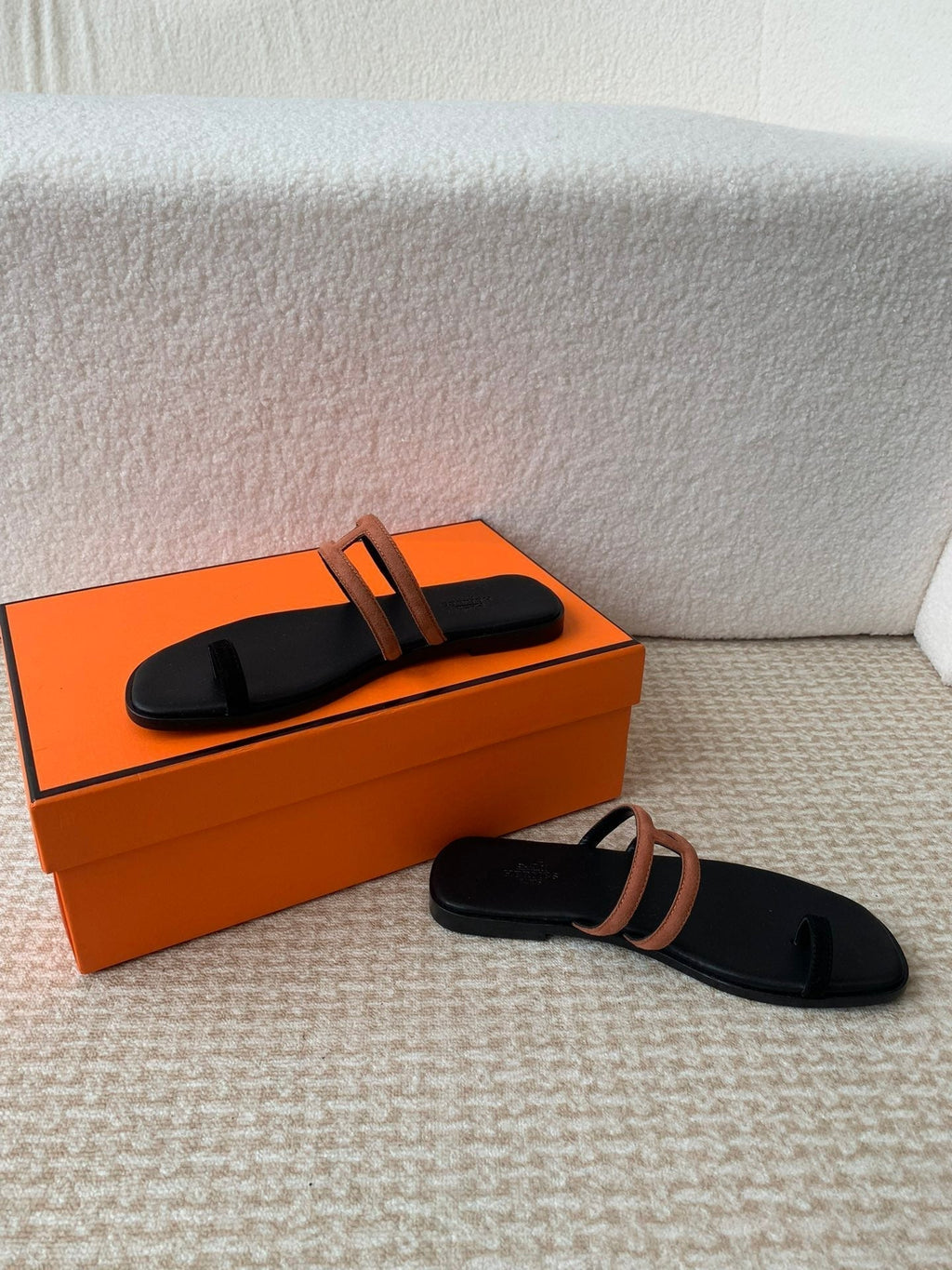 HERMES GEORGIA SANDALS BLACK MIX BROWN CALFSKIN