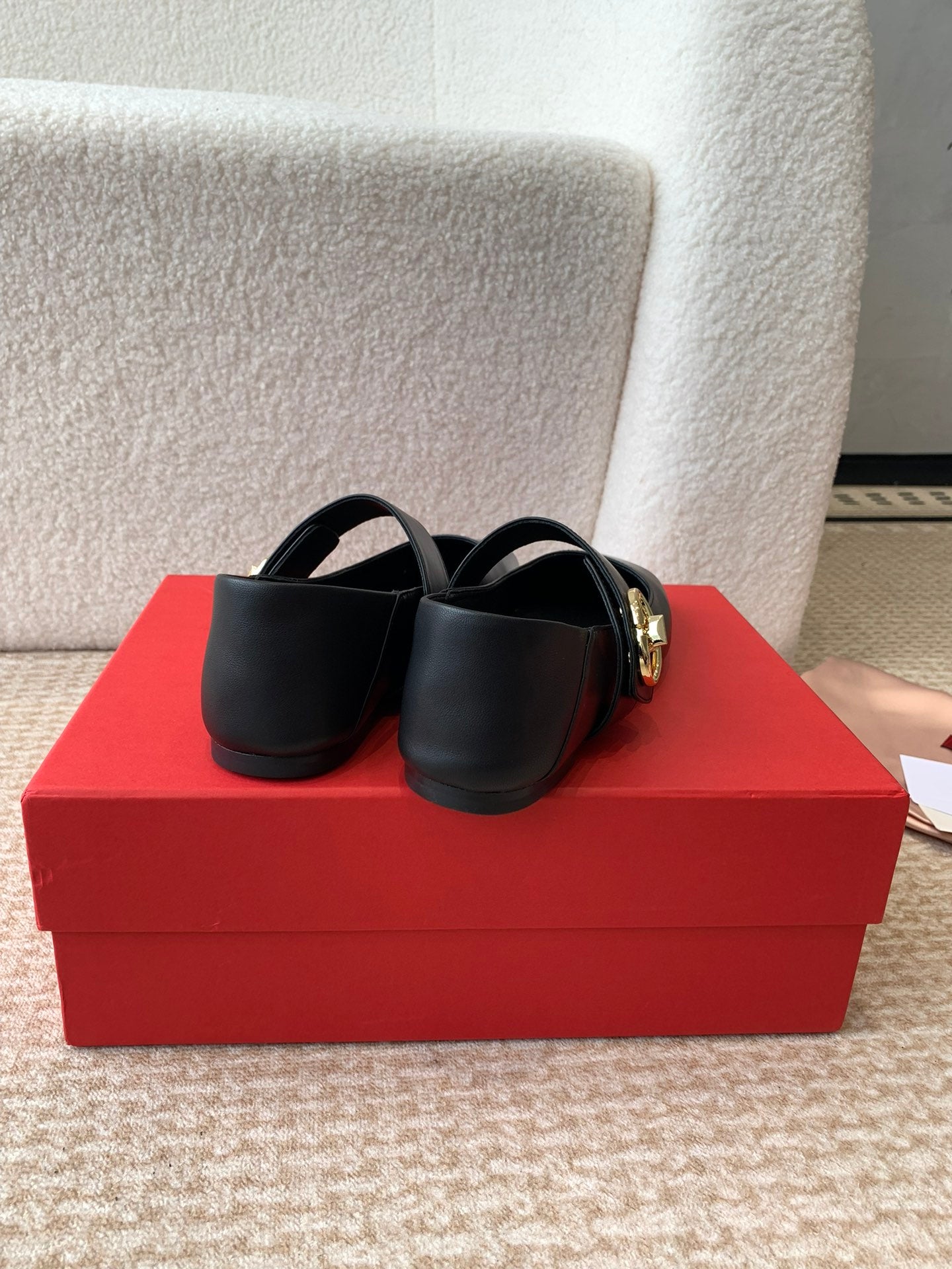 VL Locker Mary-Jane Ballerina In Black Calfskin