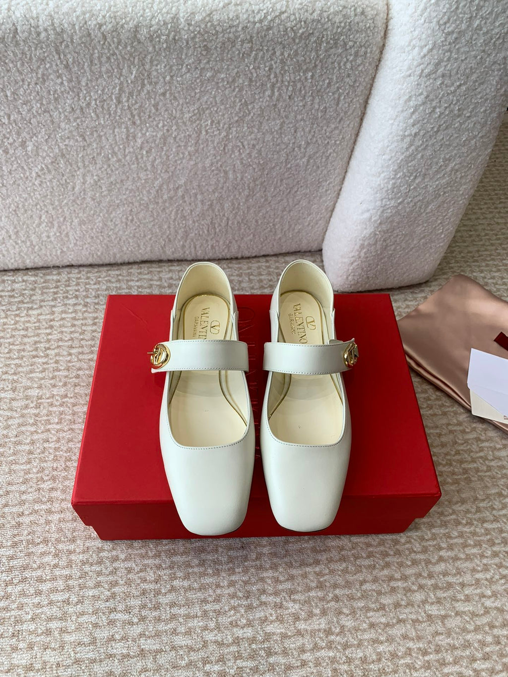 VL Locker Mary-Jane Ballerina In White Calfskin