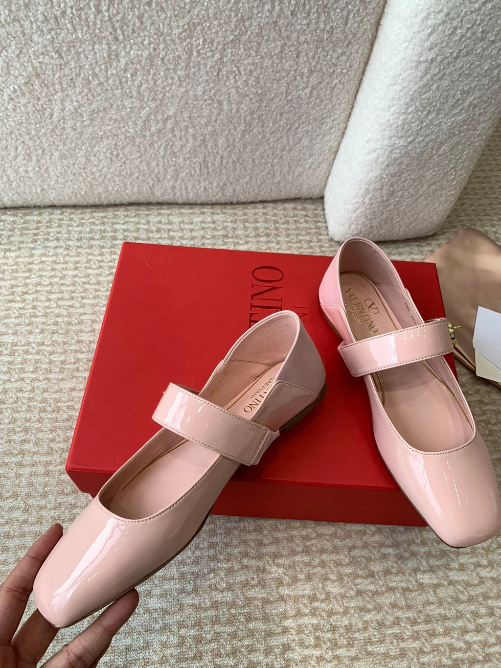 VL Locker Mary-Jane Ballerina In Pink Calfskin
