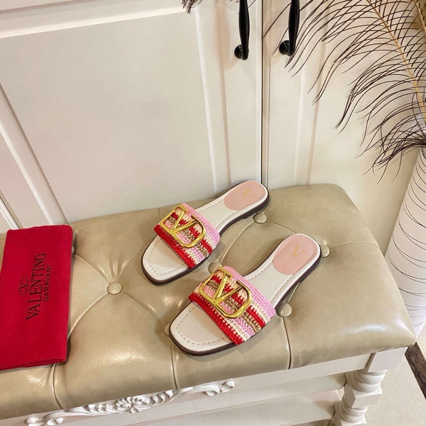 Vlogo Signature Slide Sandal 10mm With Crochet Embroidery