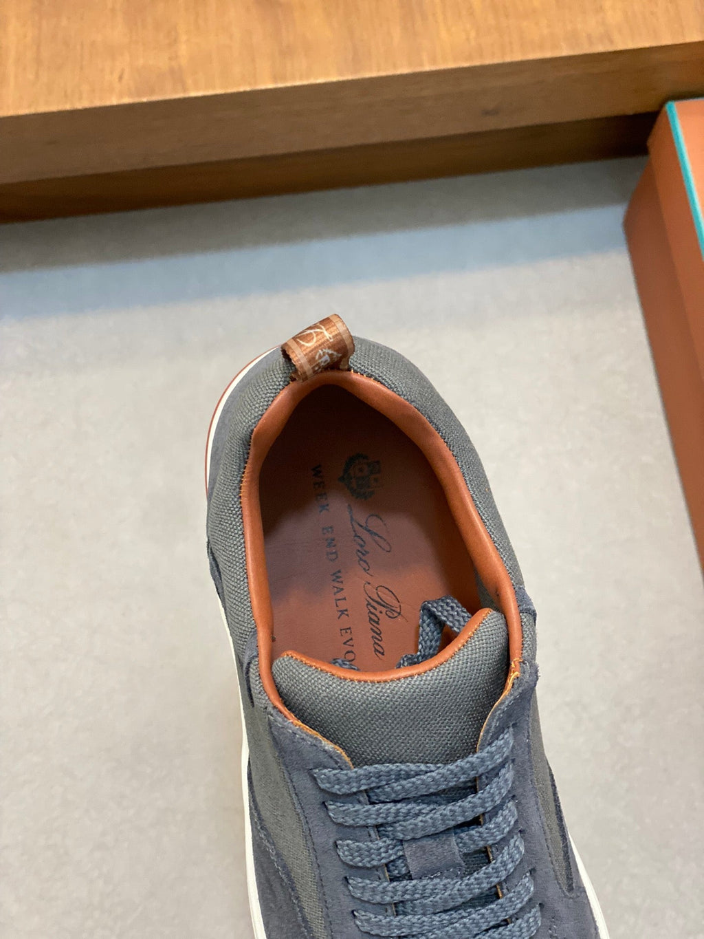 LP NEWPORT WALK SNEAKERS PORPOISE SUEDE