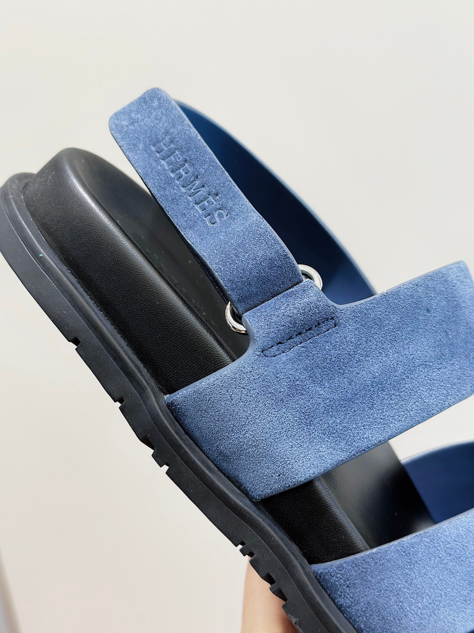 HM GENIUS SANDAL AEGEAN SUEDE