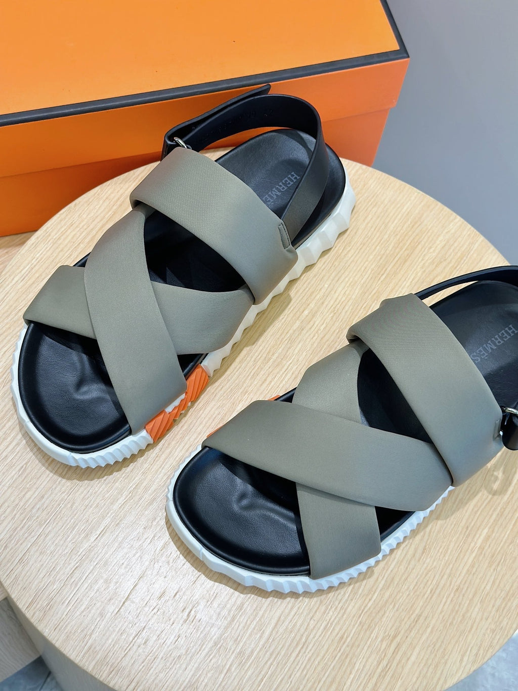 HM ELECTRIC SANDAL MOSS FABRIC AND CALFSKIN
