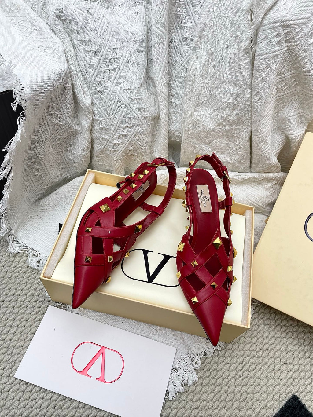 VT Studdy Kidskin Pumps 60mm Red Goatskin 611372