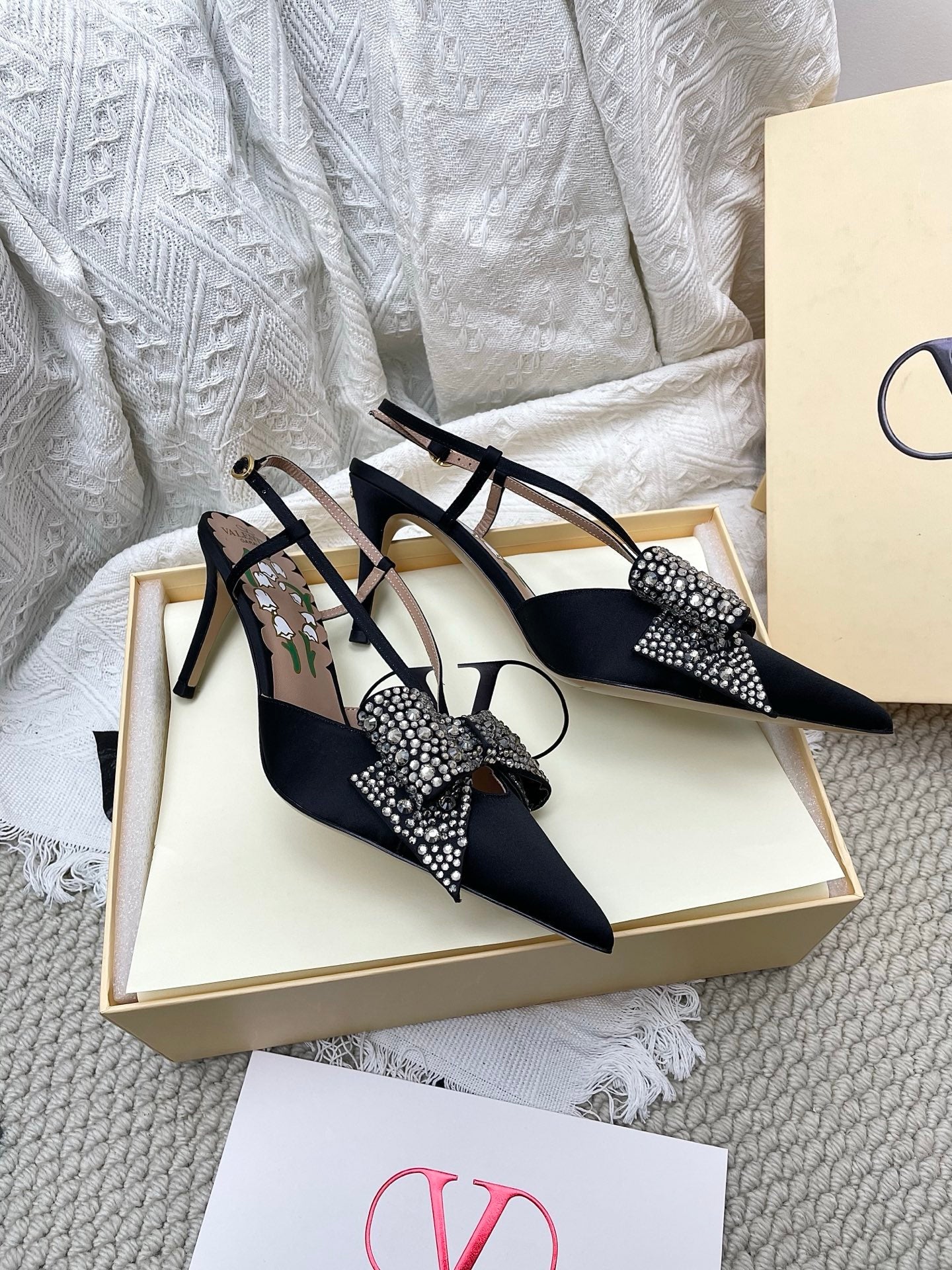 Garavani Bowow 8.0 Embellished Slingback Pumps Black Satin