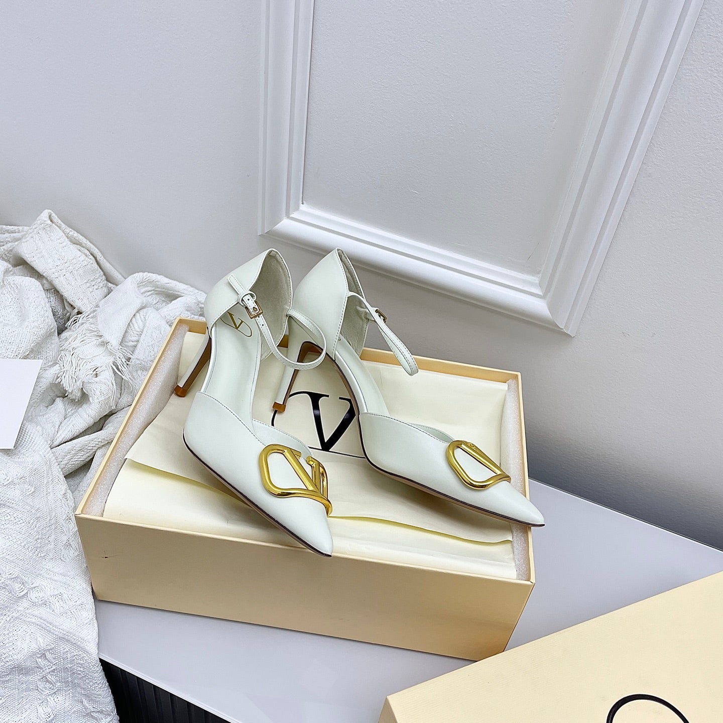 Valentino D'Orsay Slingback 6cm Ivory Cowhide 726947