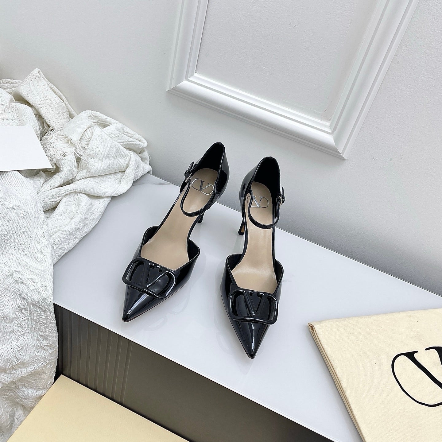 Valentino D'Orsay Slingback 6cm Black Patent Leather 726952