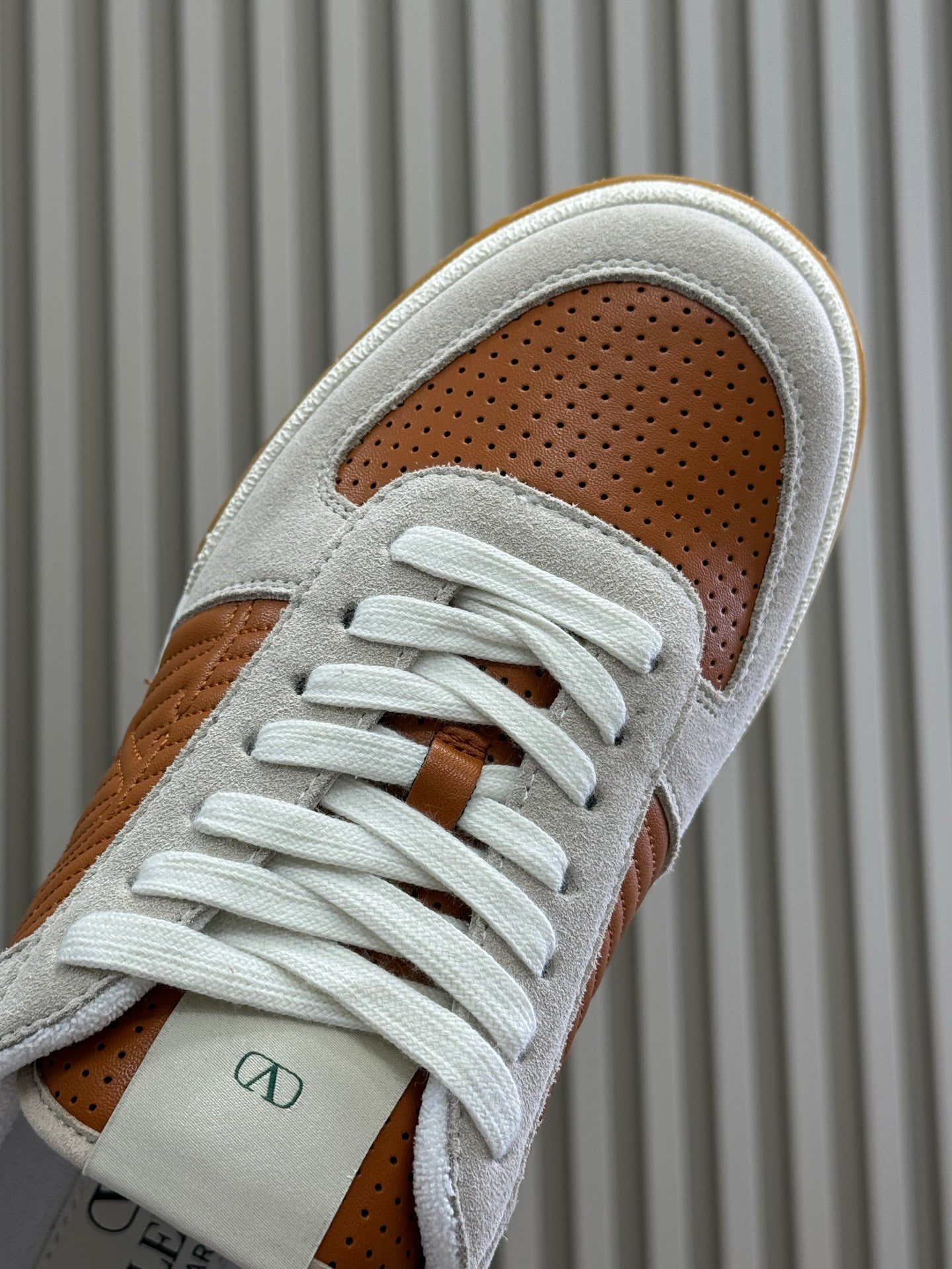 VT 2025 Sneaker Brown White Suede Calfskin 548583