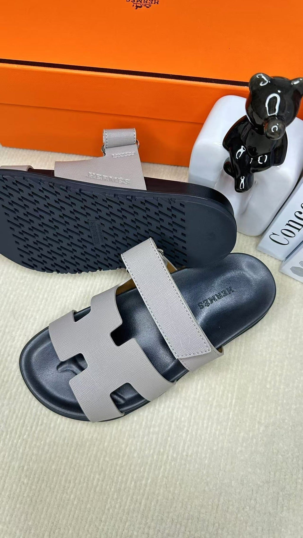HM Men's Chypre Slide Black Grey Cowhide 540211