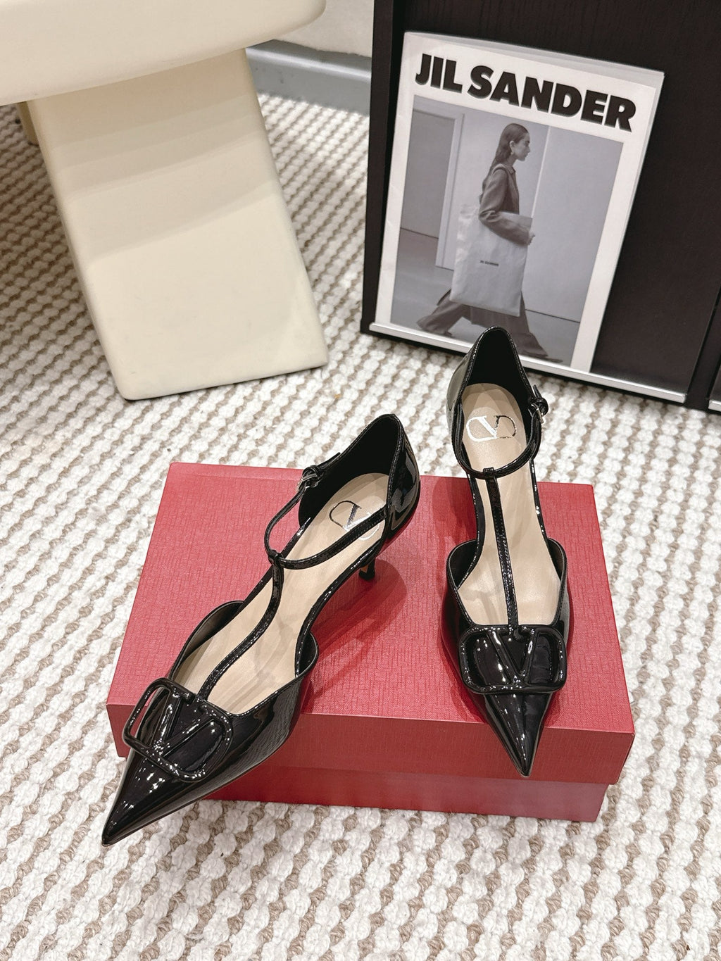 VT 26s T-Strap Slingback Black Patent Leather 722235