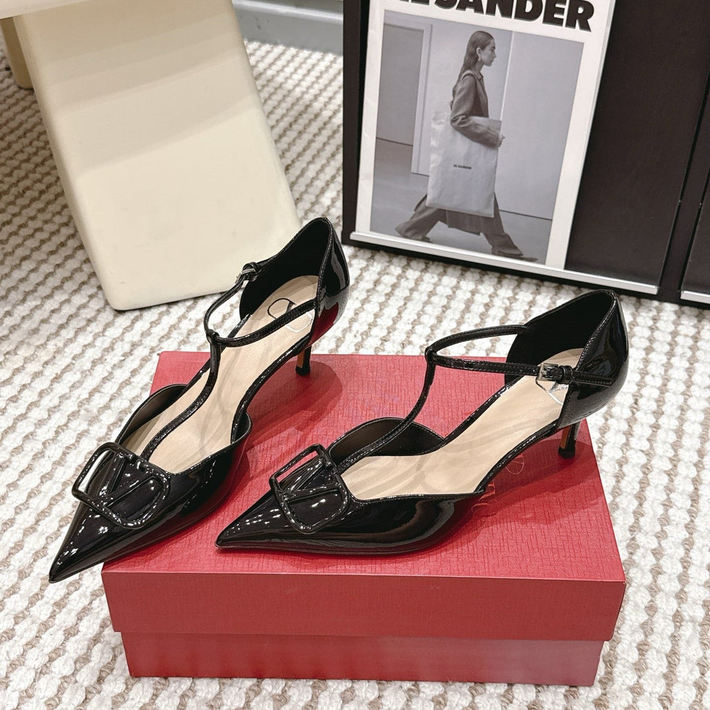 VT 26s T-Strap Slingback Black Patent Leather 722235