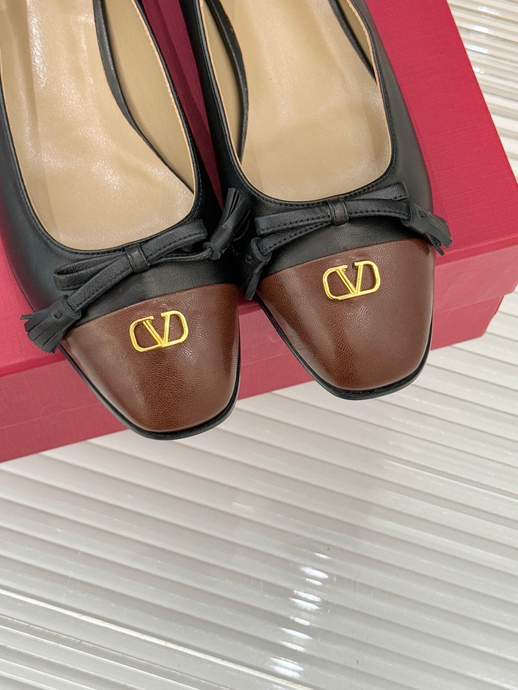 Valet Du Roi Kidskin Ballerina 2.5cm Brown Black Sheepskin 702251