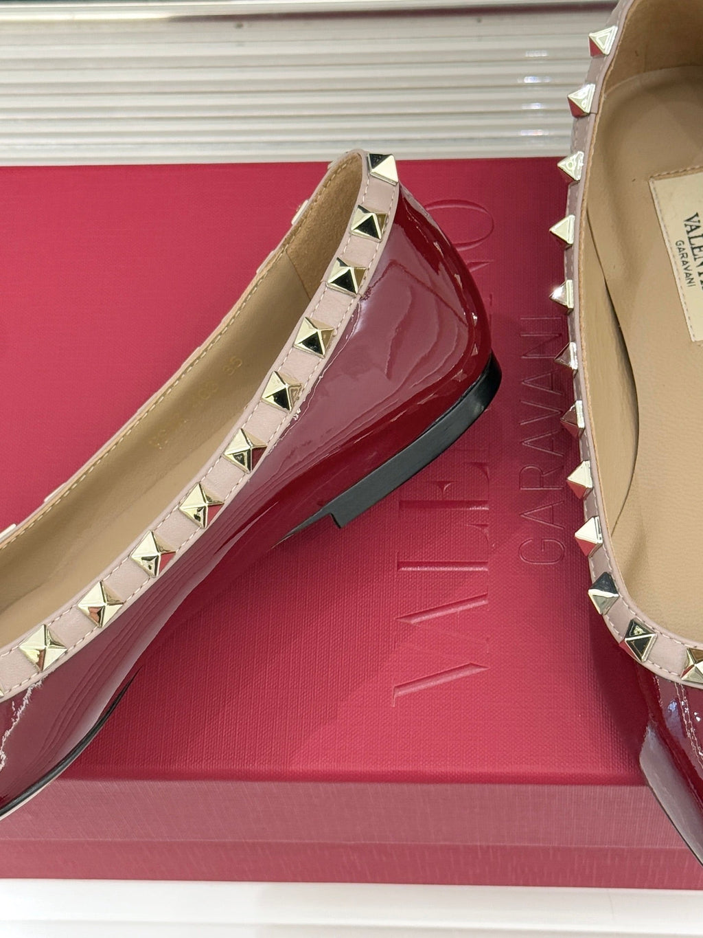 Valentino Rockstud Ballet Flat Burgundy Patent Leather 642996