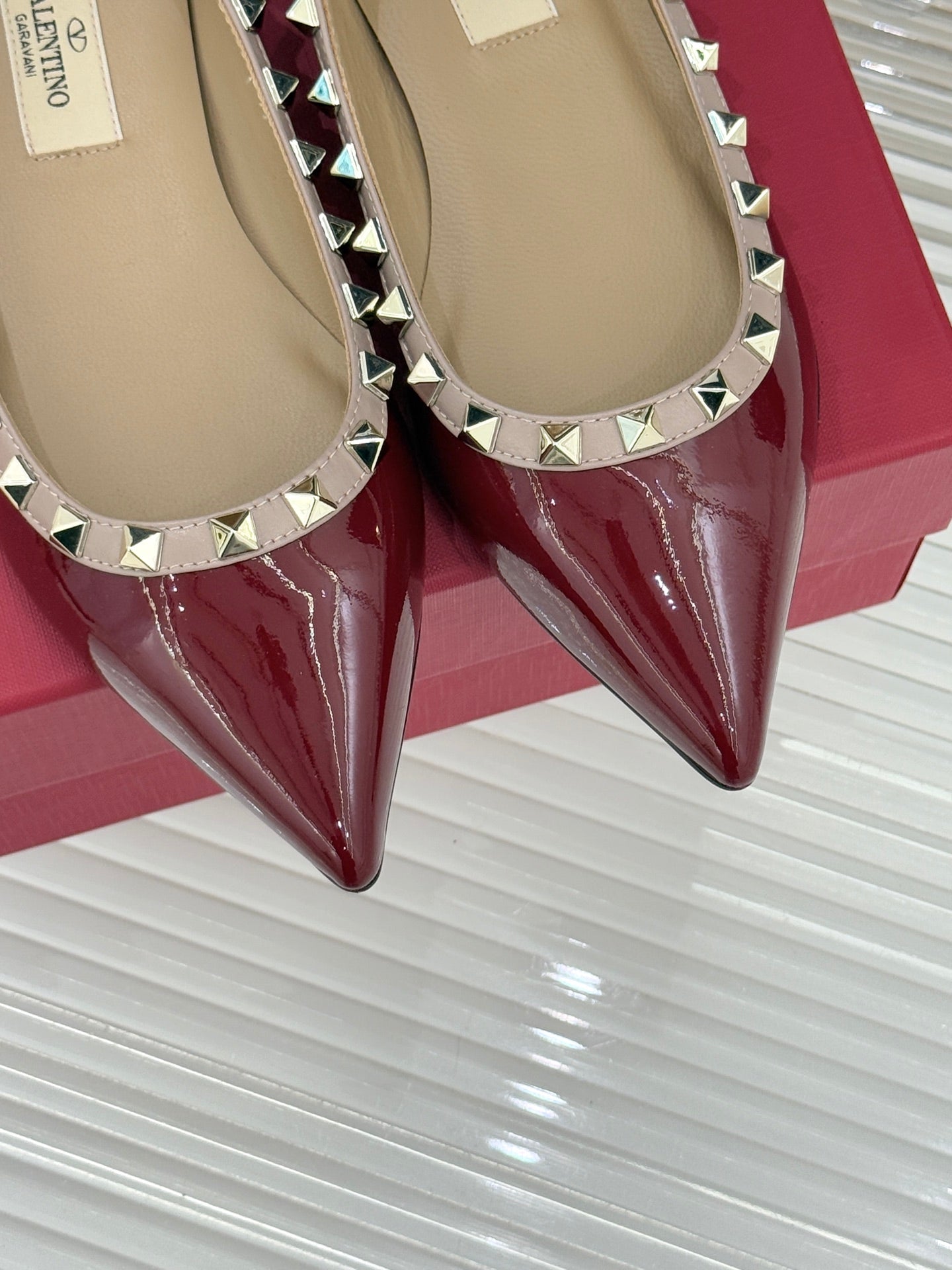 Valentino Rockstud Ballet Flat Burgundy Patent Leather 642996