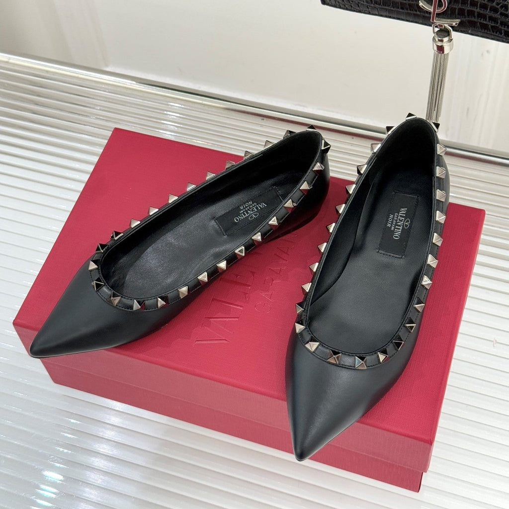 Valentino Rockstud Ballet Flat Black Sheepskin 643000