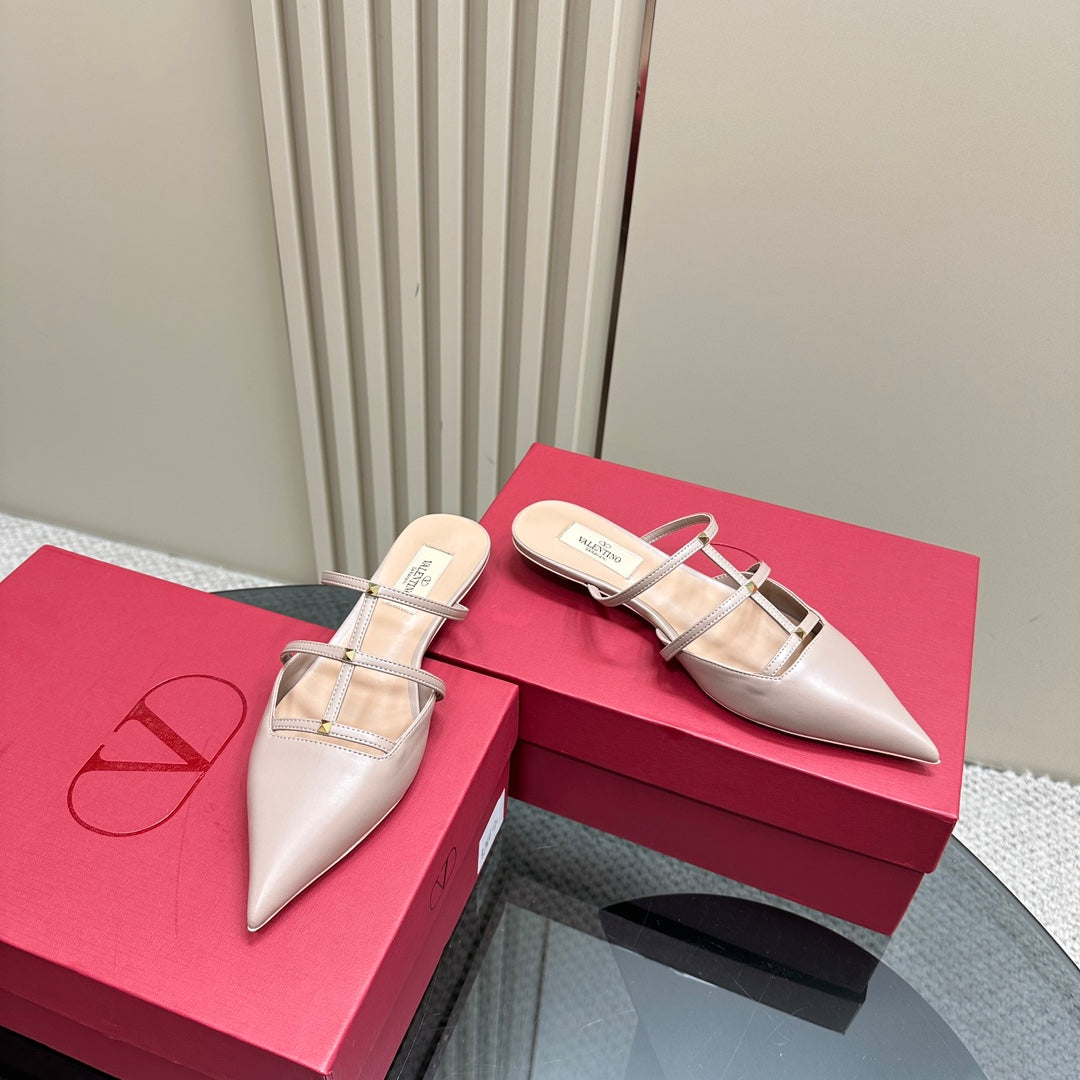 VL Rockstud Soft Pink Calfskin Mule 20mm