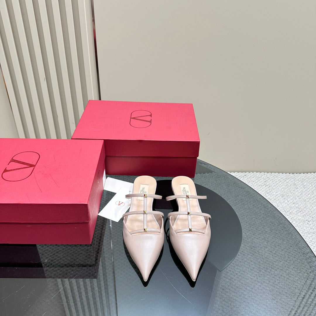 VL Rockstud Soft Pink Calfskin Mule 20mm
