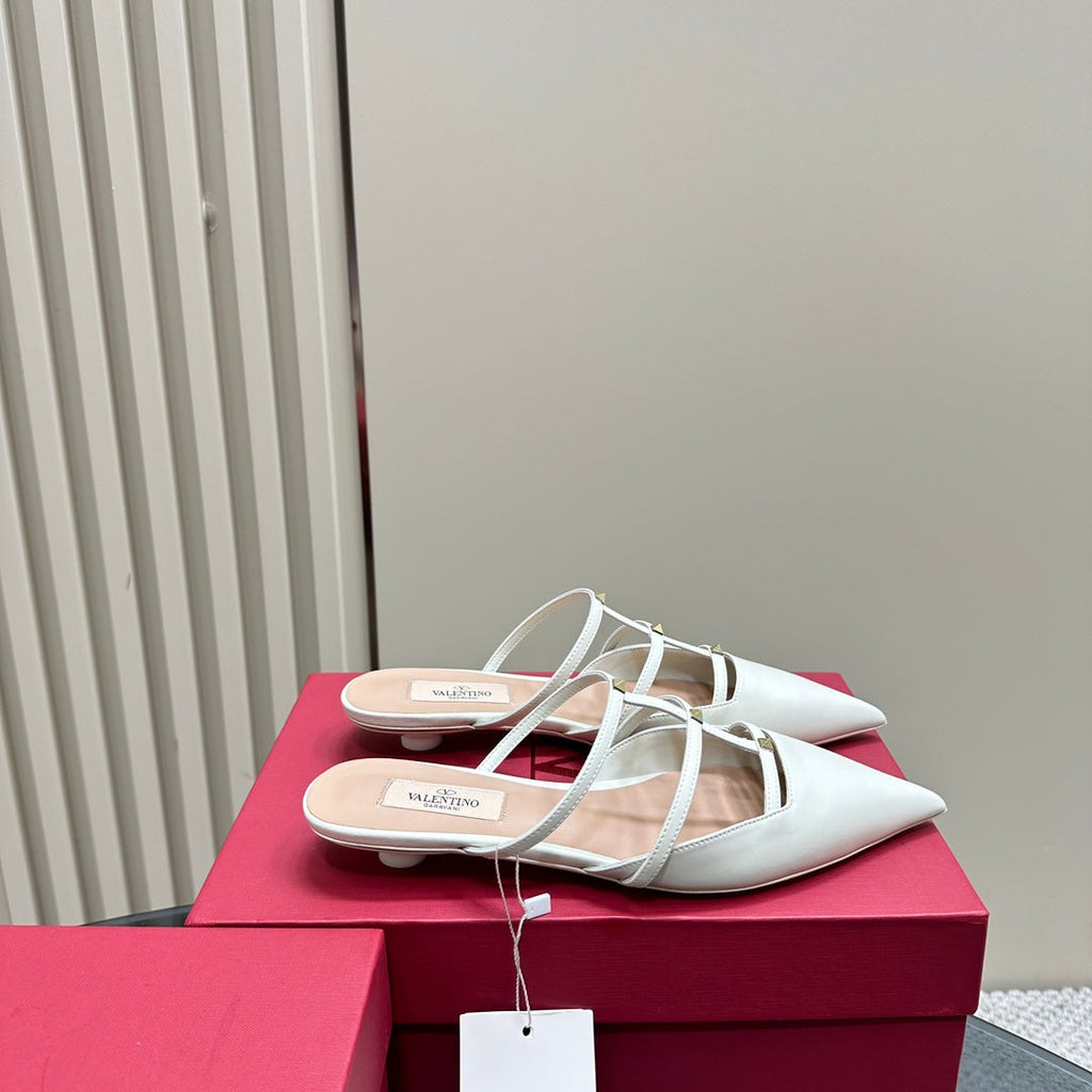 Valentino Rockstud Wispy White Calfskin Mule 20mm