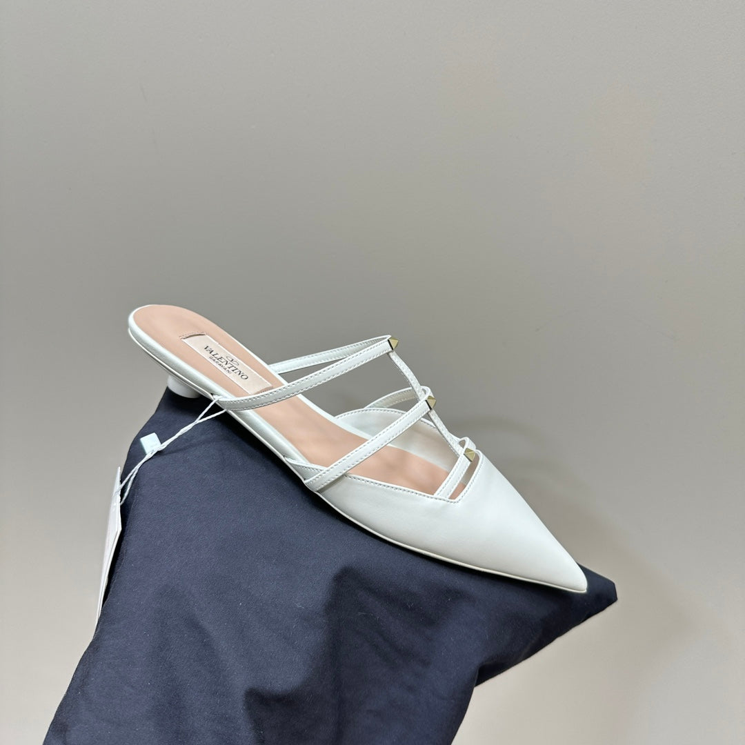 Valentino Rockstud Wispy White Calfskin Mule 20mm