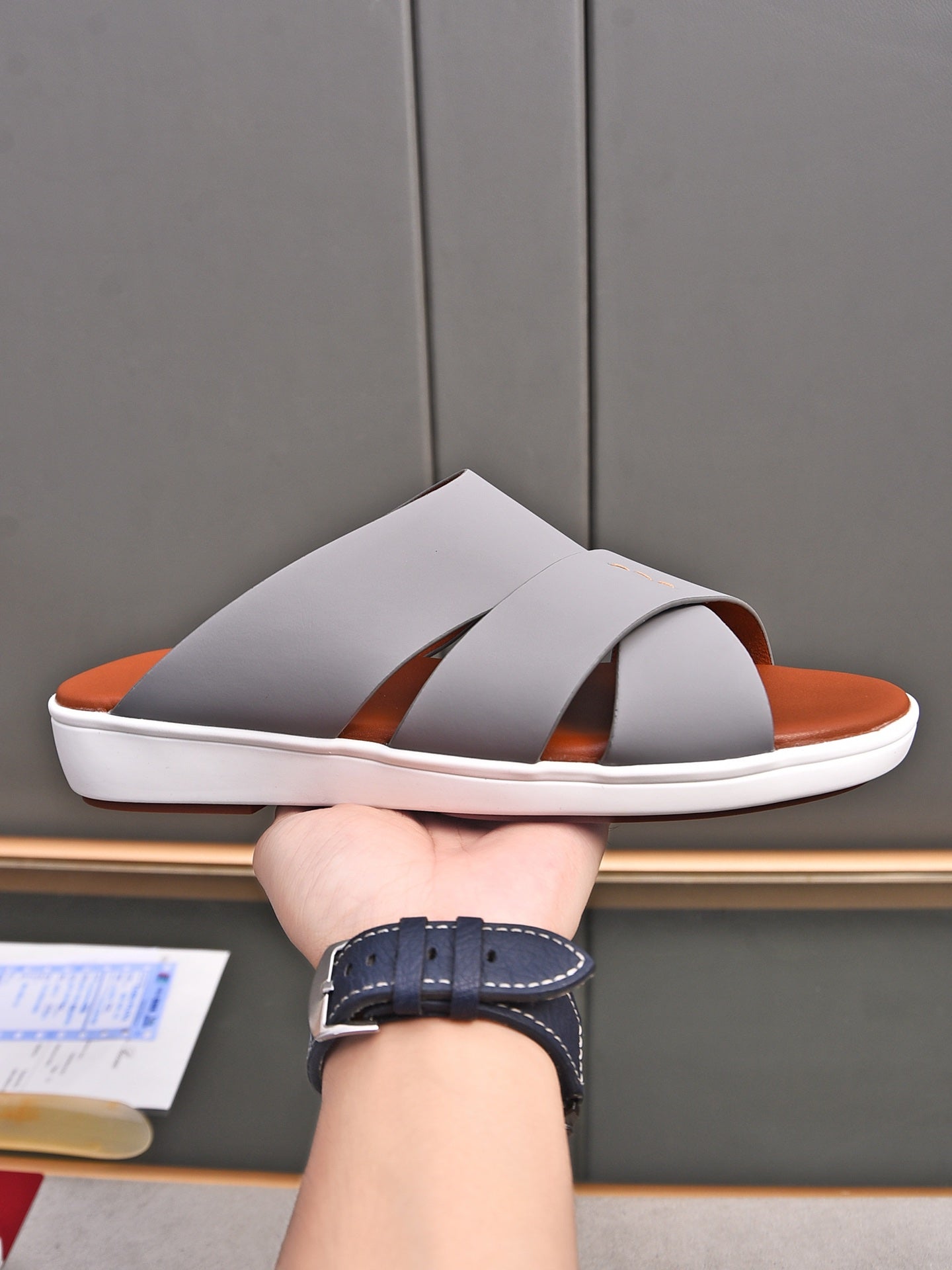 LP INTERWOVEN STRAPS SLIPPERS LIGHT GRAY CALFSKIN