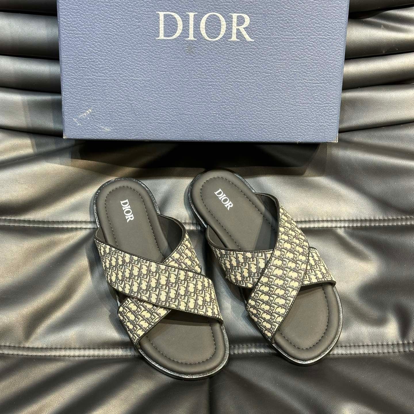 CD ALIAS SANDAL JUNIPER AND BEIGE JACQUARD