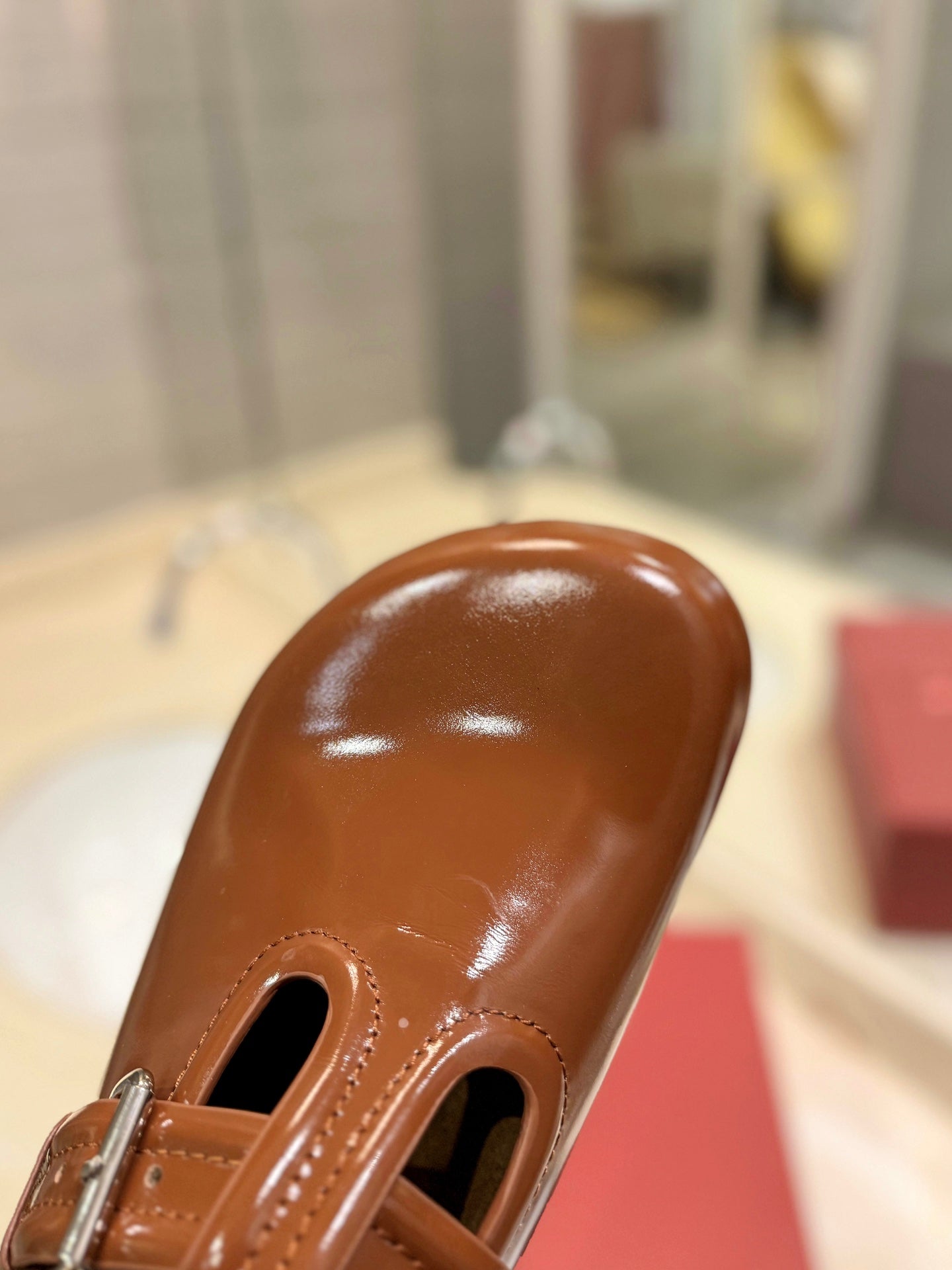 VL Fussfriend Bronze Brown Patent Calfskin Leather Sabot