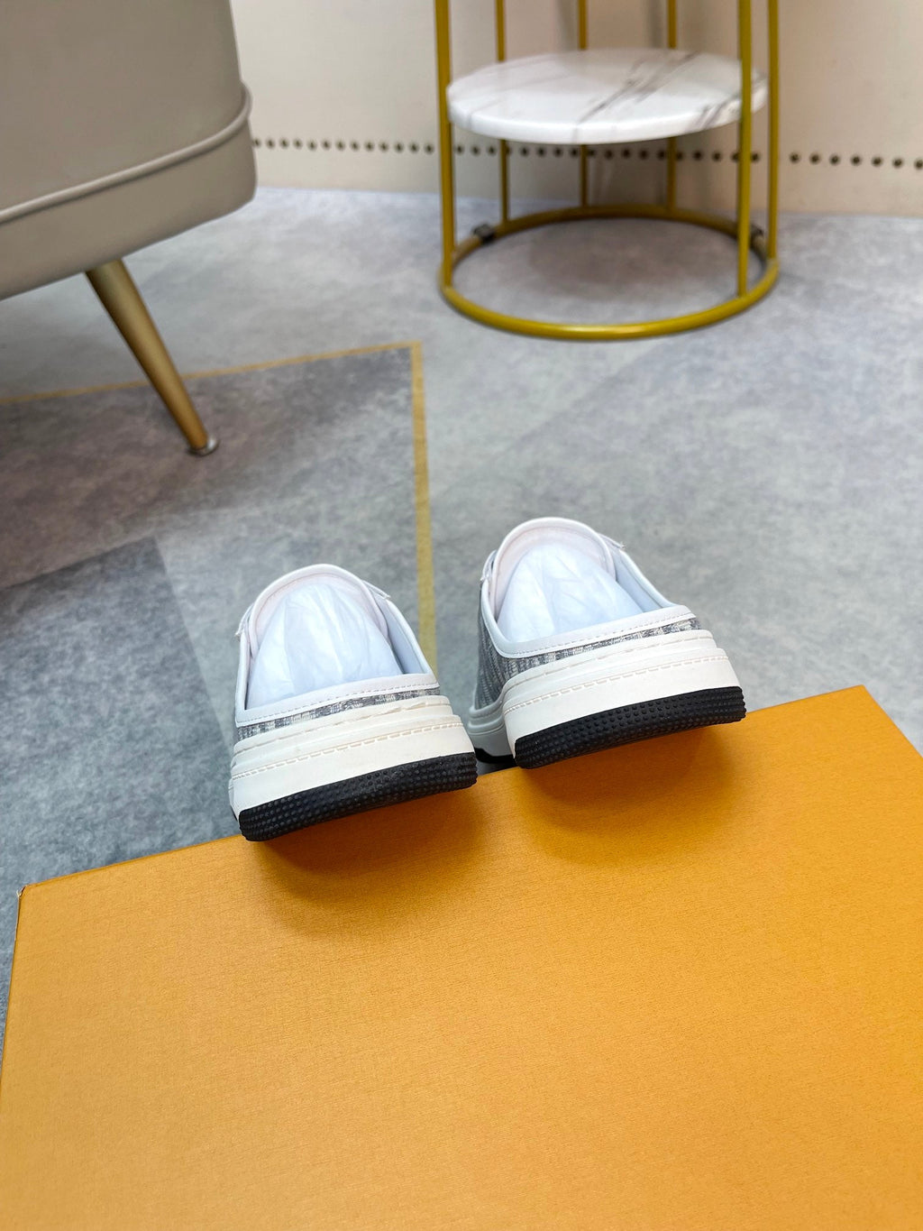 CD RETRO MULE WHITE AND BEIGE CALFSKIN