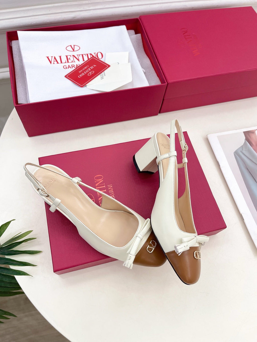 Valet Du Roi Slingback Pumps 60mm White Tan Goatskin 307479