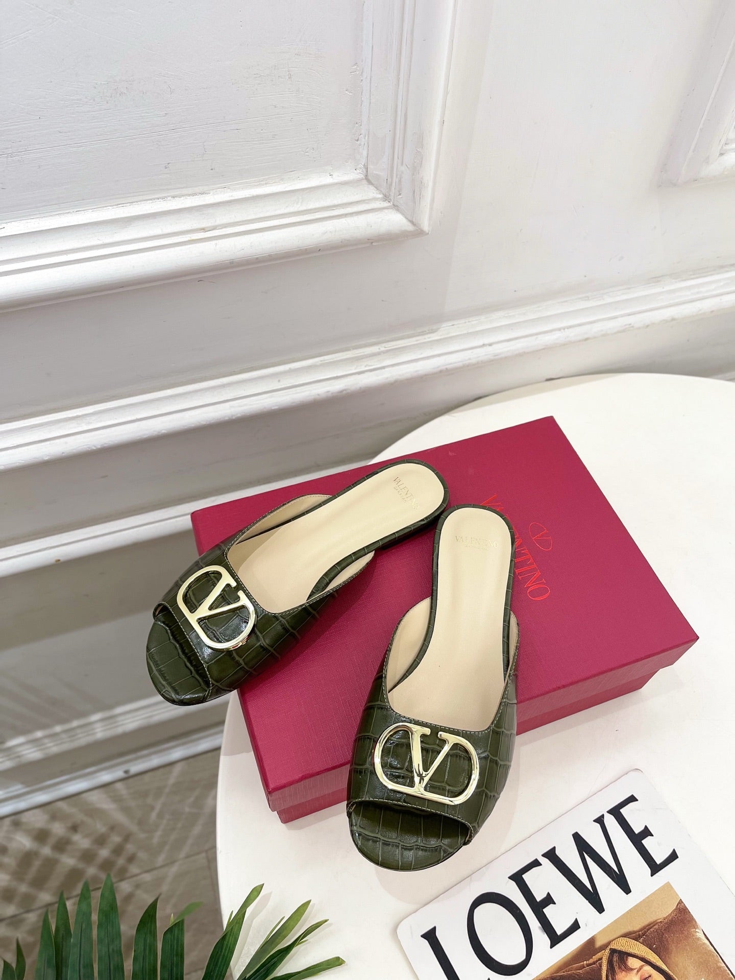 Vlogo Slides Green Croc-Embossed Leather 746269