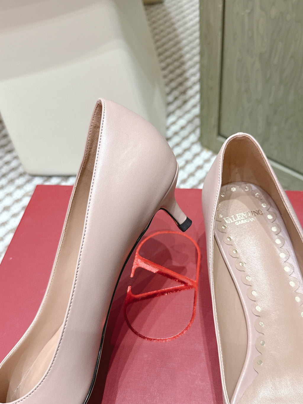 VT 26s Pump 45 Beige Pink Genuine Leather 612250